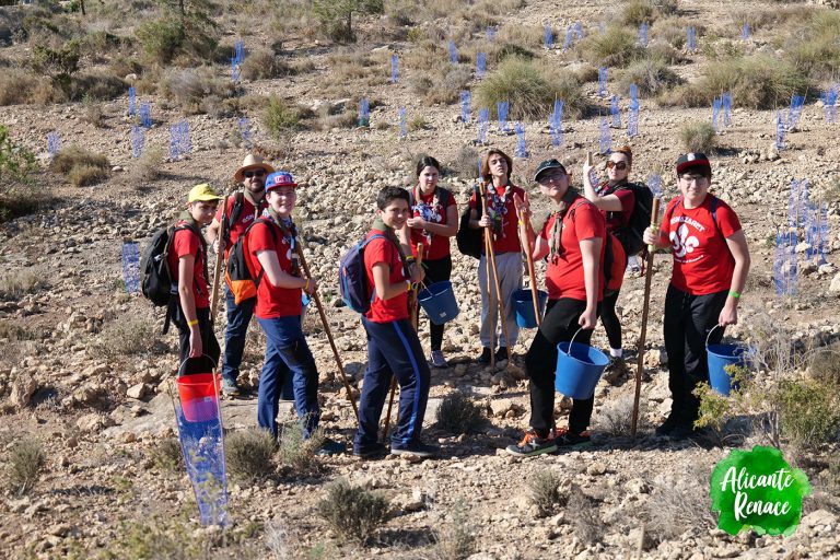 Reforestación de Primavera Alicante Renace Monte Orgegia 2024